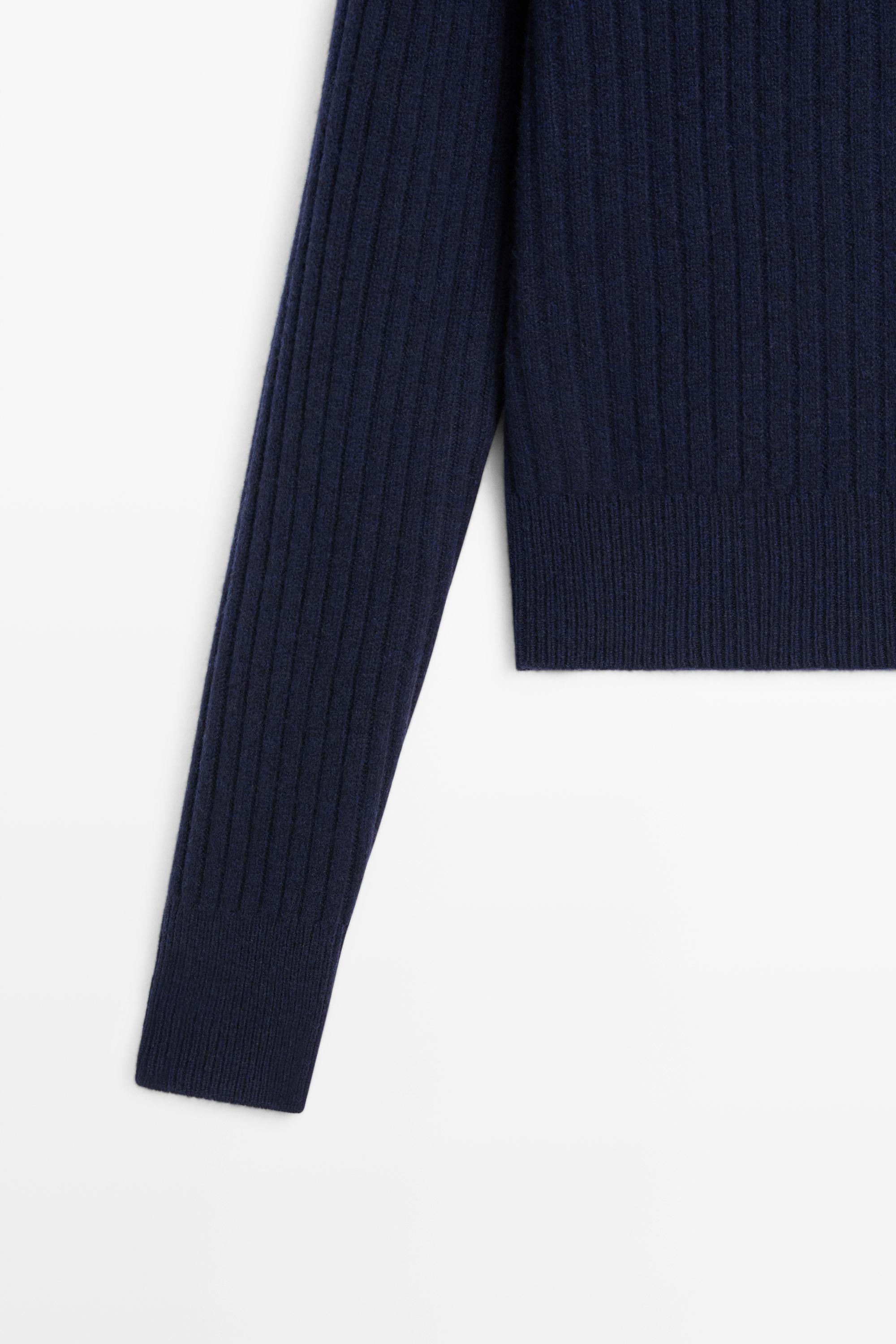 100% wool knit zip-up cardigan